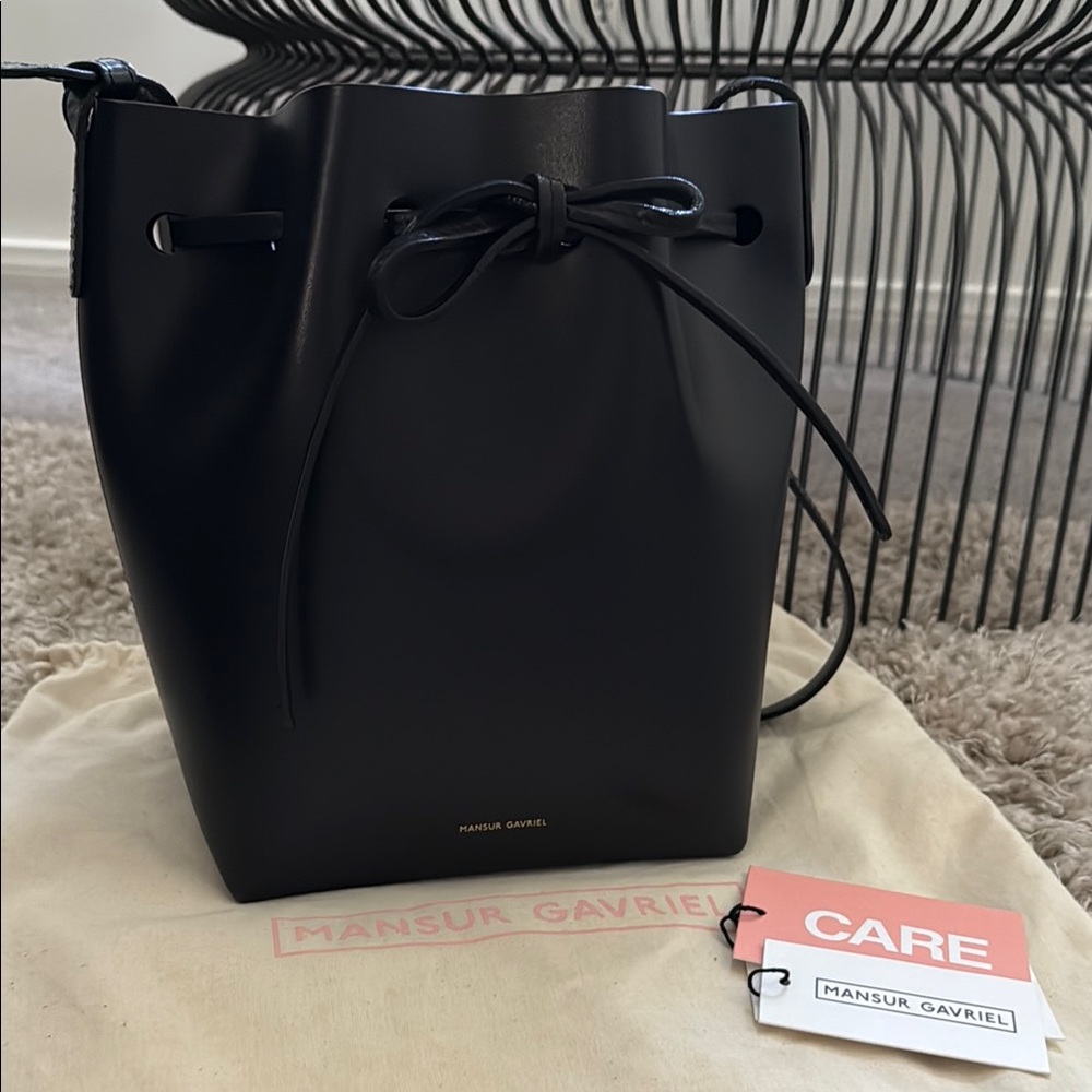 Mansur Gavriel Mini Bucket Bag Black w/Dark Blue